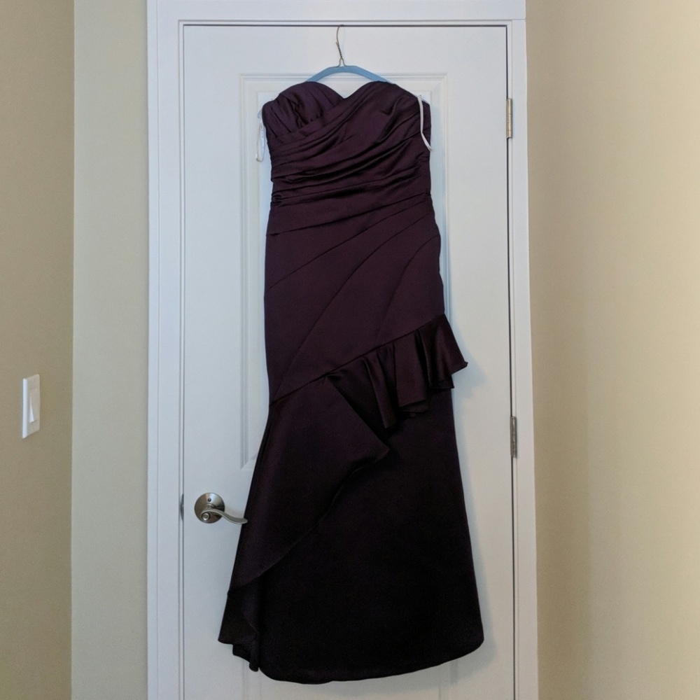 Sweetheart floor length gown